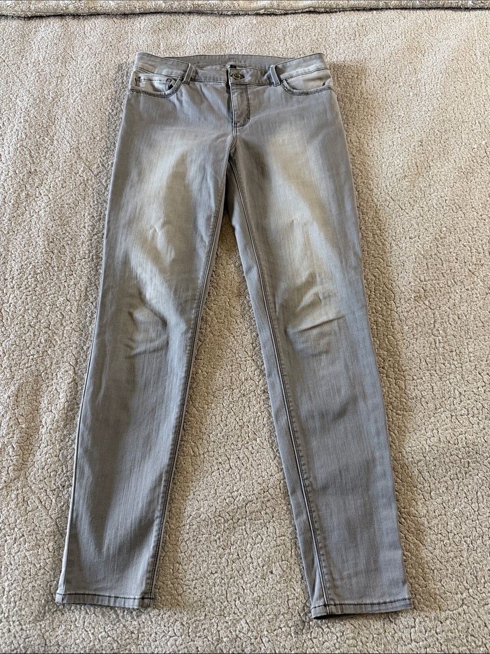 White House Black Market Grey Beaded pocket Skinny Jeans Size 6